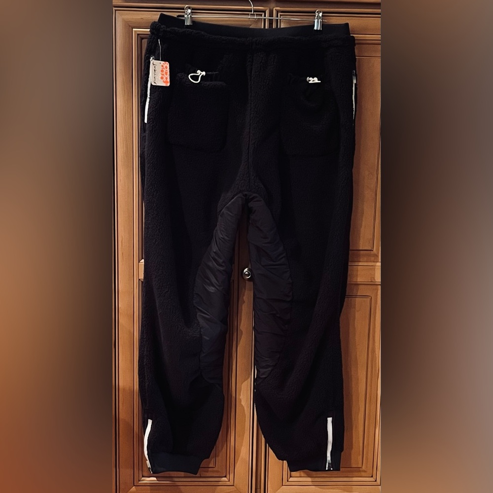 NWT Free People Sundown Fleece Joggers - Picture 9 of 16